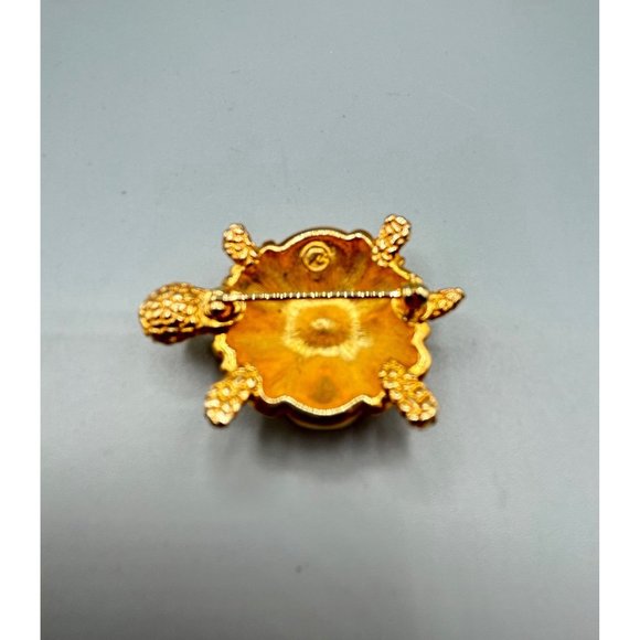 Vintage Swarovski Signed Swan Turtle Pin Brooch Gold Tone and Clear Crystals - Picture 5 of 6